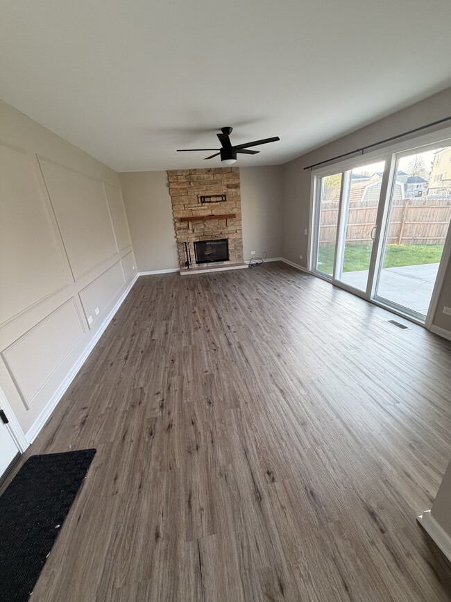 Photo - 1880 Gleneagle Cir