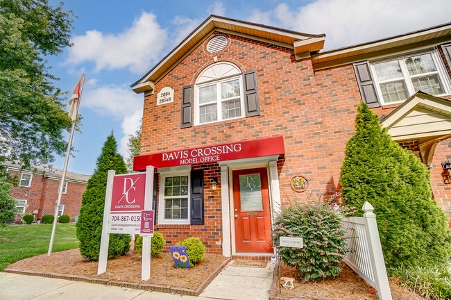 Davis Crossing Apartments