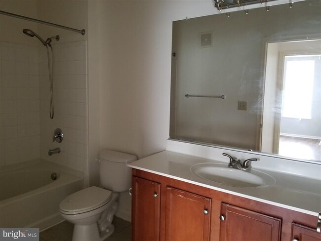 Photo - 2665 Prosperity Ave Unidad 445