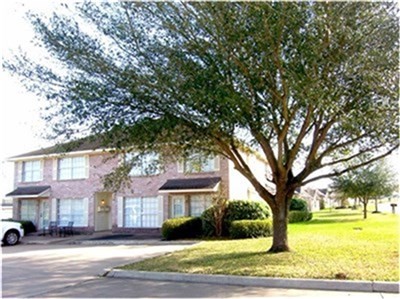 Photo - 347 Stone Hill Dr Townhome