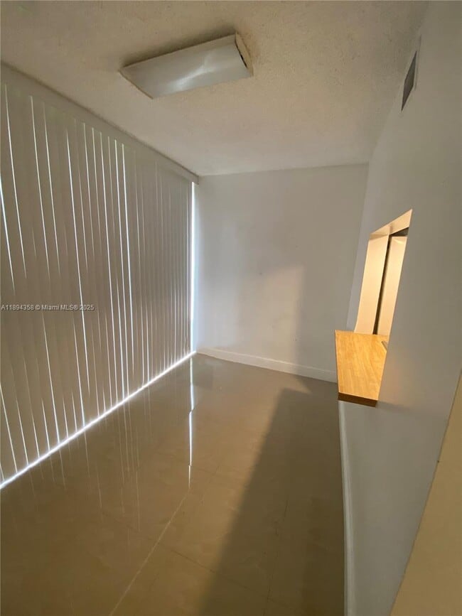 Photo - 9441 SW 4th St Unidad 106