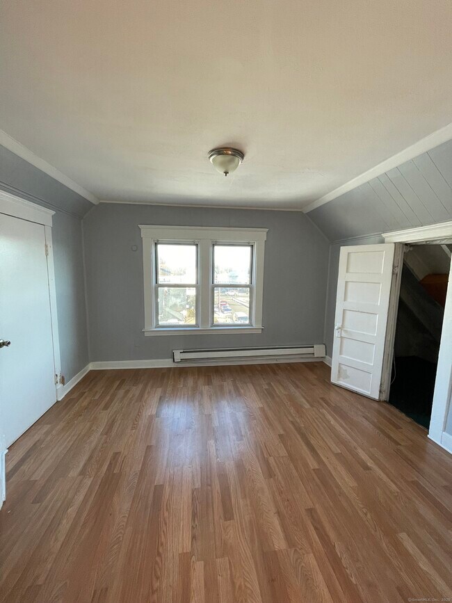 Photo - 92 Truman St Unit 3