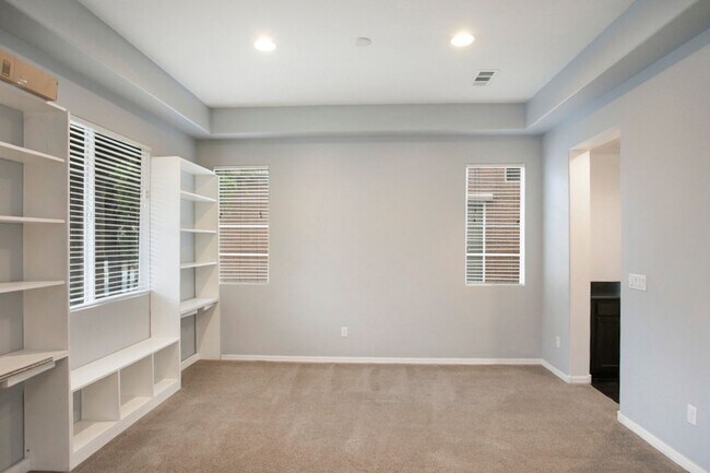 Photo - 3 Story Home With Large Loft IN Providence