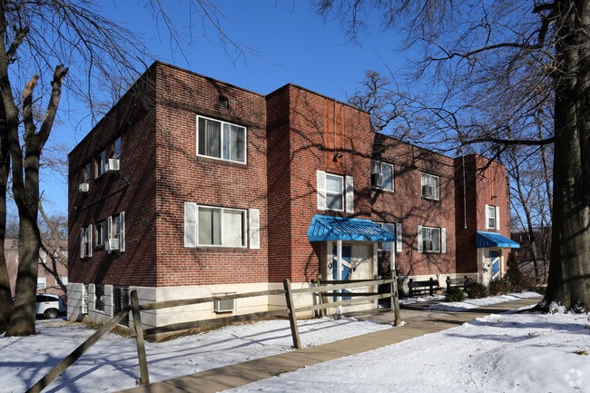 Boulevard Gardens - Boulevard Gardens Apartments