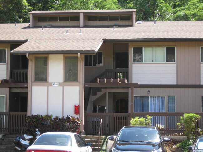 Building Photo - Newtown Meadows - Two bedroom, two bath to... Rental