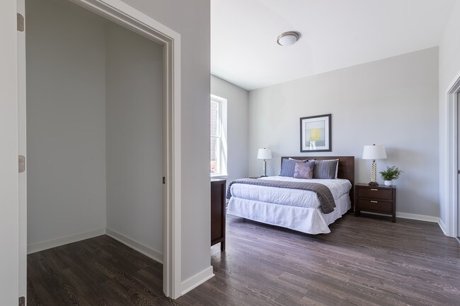 Master Bedroom - 1545 W. North Ave.