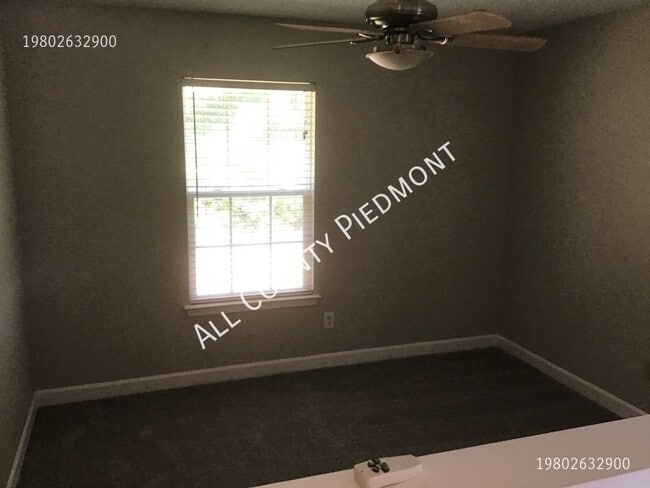 Photo - 1936 9th St Pl SE