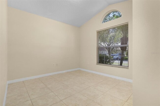 Photo - 2546 Crown Ridge Cir