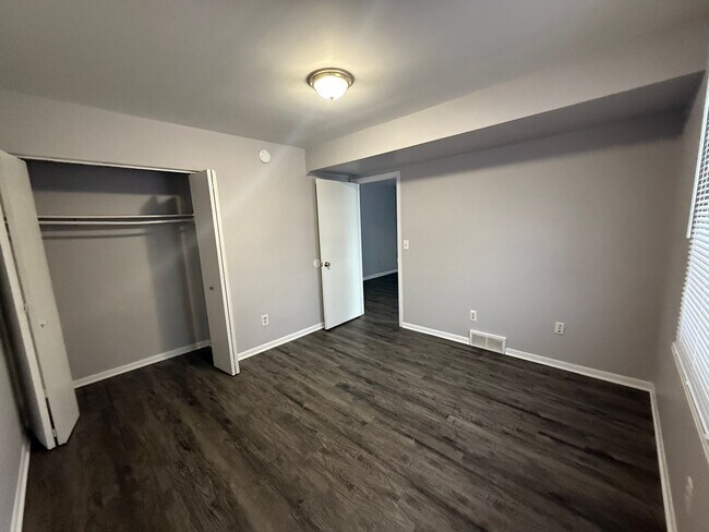 Photo - 2081-2083 Shangrai La Dr SE Unidad 2081 Shangrai La Dr SE