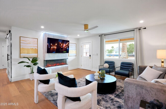 Photo - 7320 E Latham St