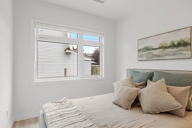 Photo - 177 Armstrong St