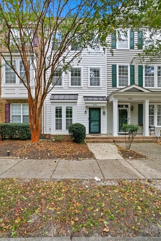 Photo - 230 Paradise Dr