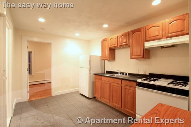 Photo - 302 Highland Ave