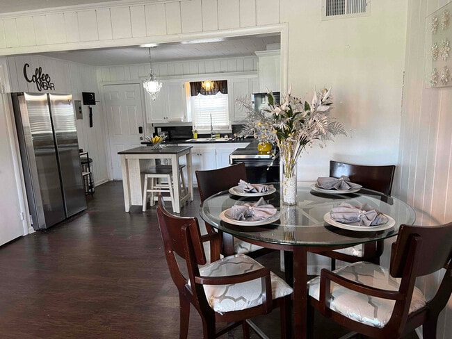 Photo - 301 E Lafayette St Unit 3