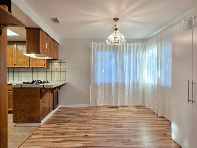 Photo - 2795 Fountain Oaks Dr