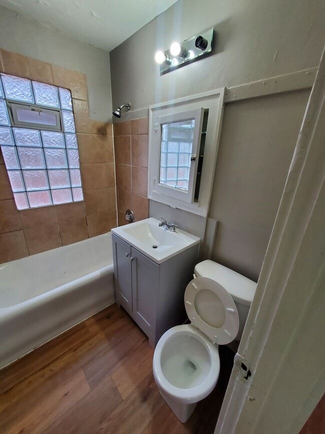 Photo - 3276 N 44th St Unit 3276A Upper