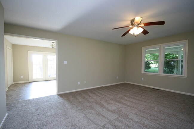 Photo - 315 Monroe Nunley Rd