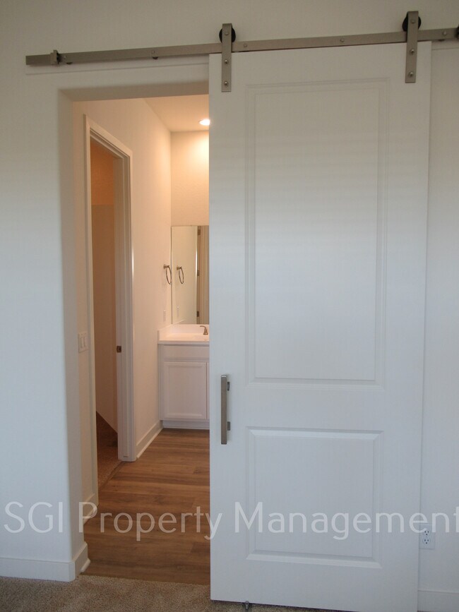 Photo - 10165 E Thistle Ave