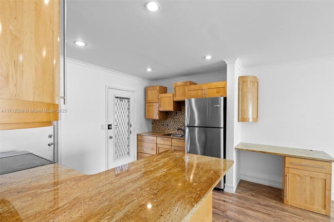 Photo - 1250 E Sample Rd Unidad 208A