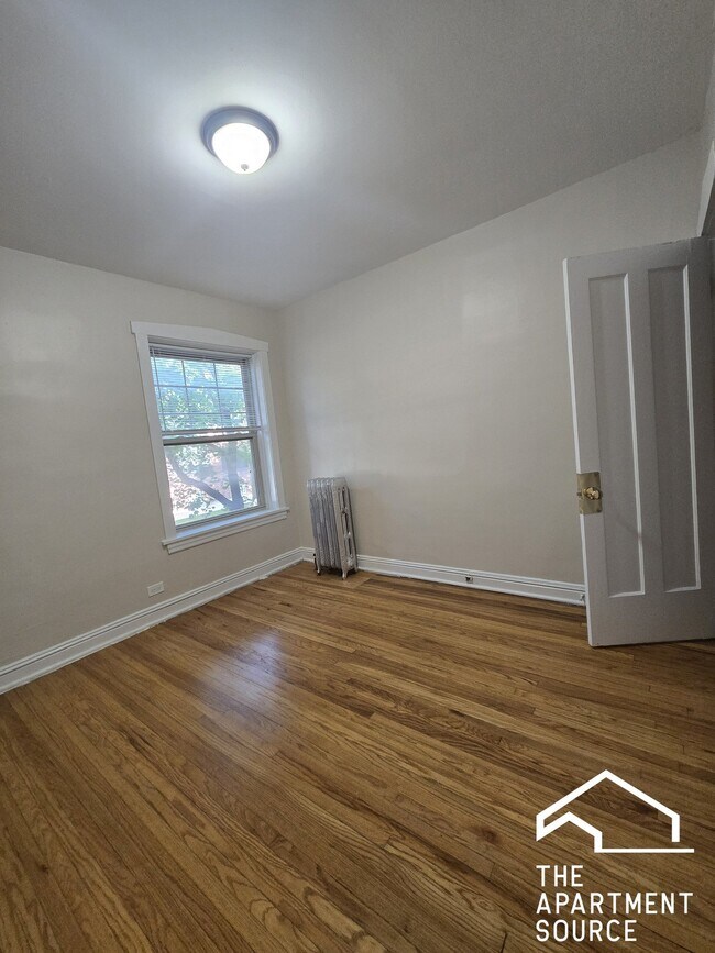 Photo - 558 Elmwood Ave Unit 1