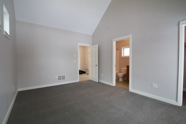 Photo - Adorable Single-Family Home in Valley West!!