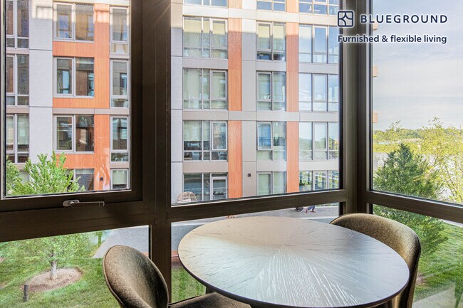 2121 1st St SW Unit SI FL4-ID257