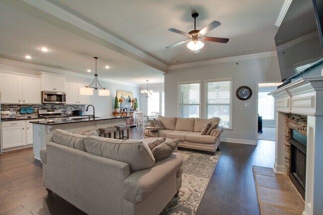 Photo - HAMPTON COVE/ OWENS CROSSROADS AREA