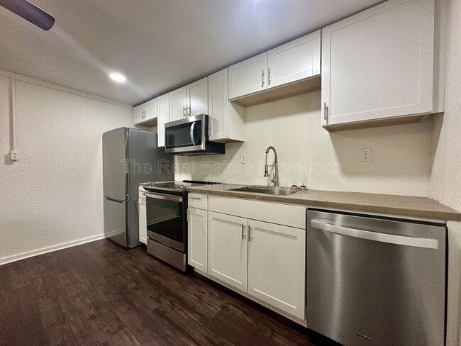 Photo - 5640 US-41 Unit 11-1