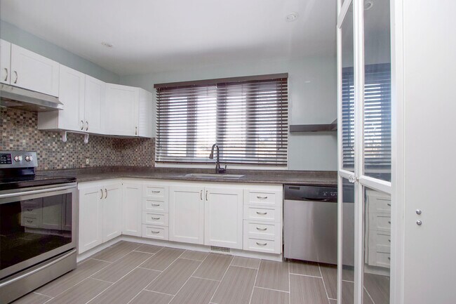 Photo - 94 Emperor St