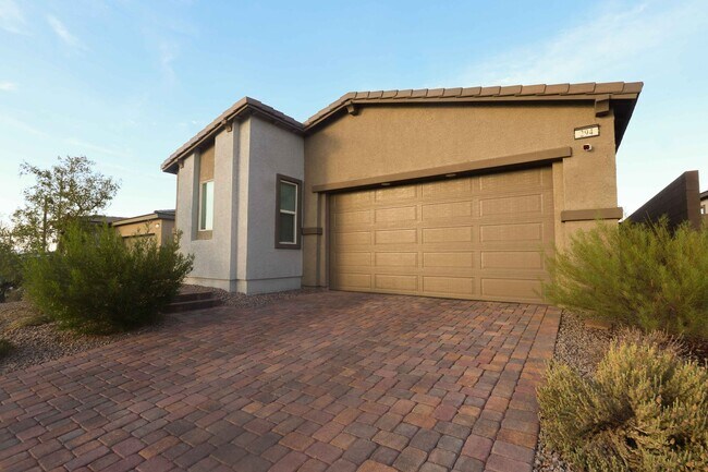 Photo - 294 Brg Cyn St