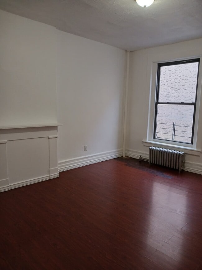 Photo - 41 Bruckner Blvd