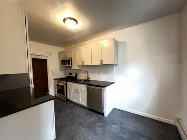 Photo - 204 North St