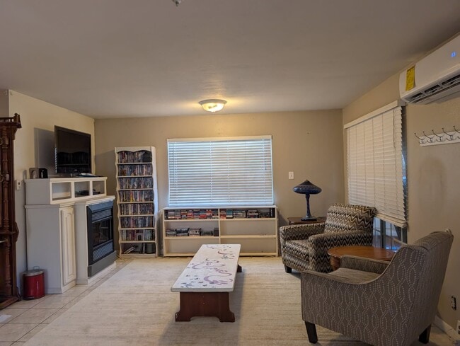 2277 Maine Ave Unit Front