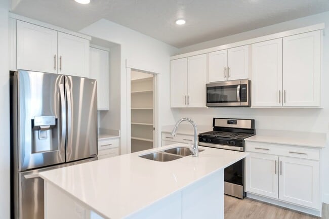 Photo - Stunning 3 Bed 2.5 Bath Enormous Townhome in Great Farmington Location! Available on June 10th!