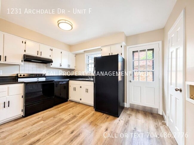 Photo - 1231 Archdale Dr