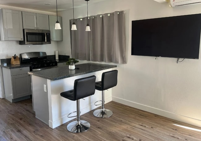Building Photo - 3564 Clairemont Mesa Blvd Rental