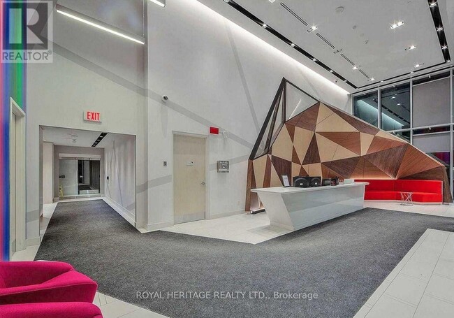 Photo - 30 Roehampton Ave Unité 1106