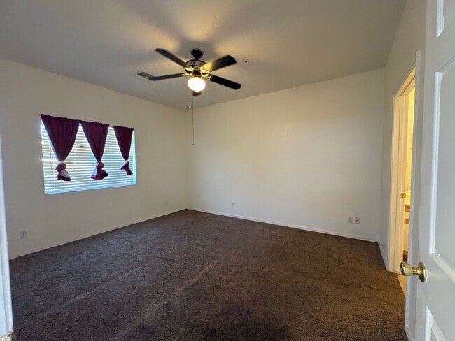 Photo - 2834 Unit #4