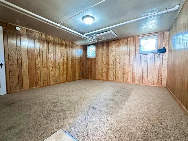 Photo - 137 N Tremont St