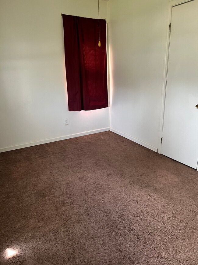 Photo - 27107 Seyburn Ave