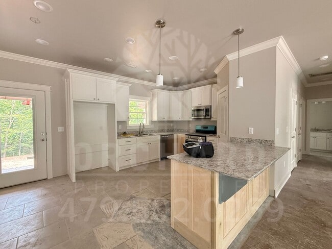 Building Photo - Bella Vista Single-Family Home- 2 Bed/ 2 Bath- Well-Designed Hazelwood Plan