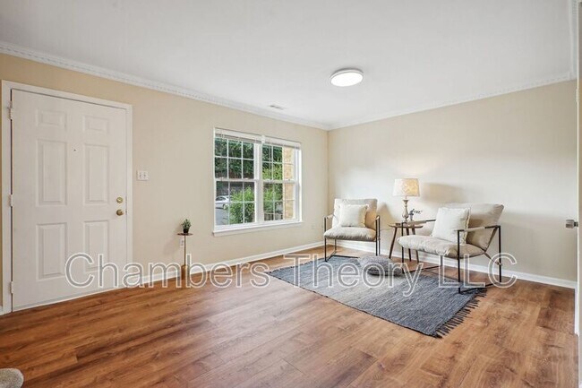 Photo - 9497 Linden Leaf Ct Unidad Circle Woods Condominium #2