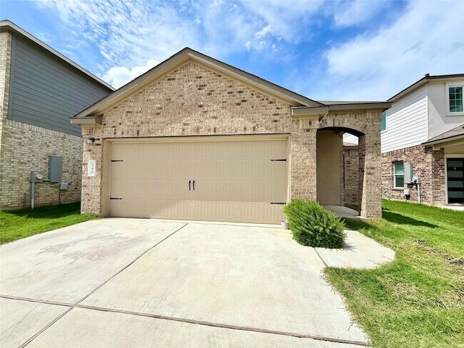 140 Canley Lp