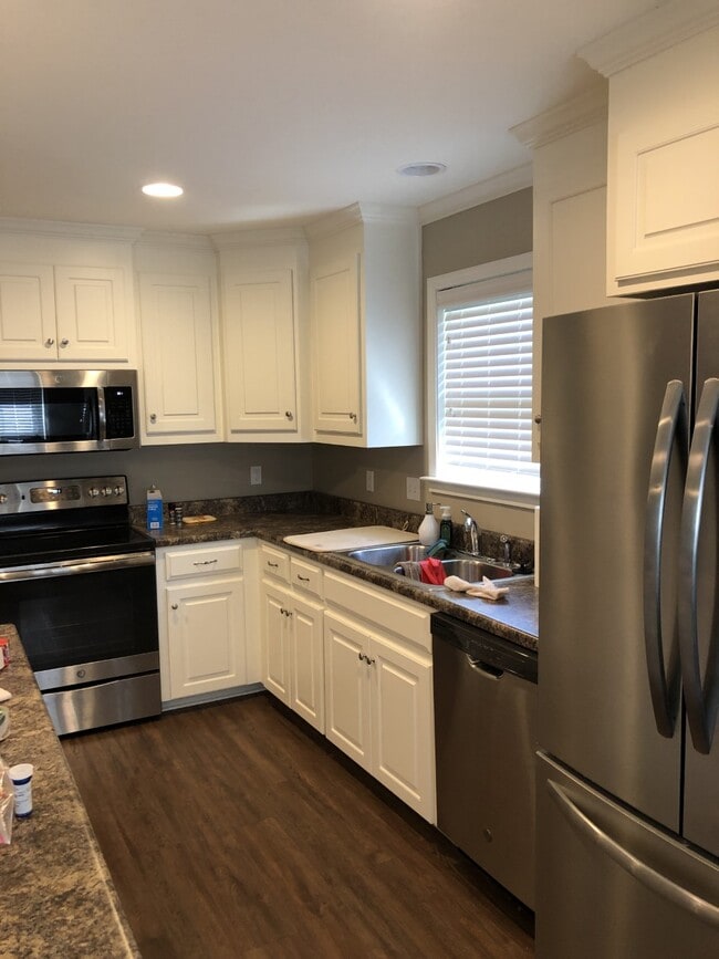 Photo - 202 Sprucepine Rd