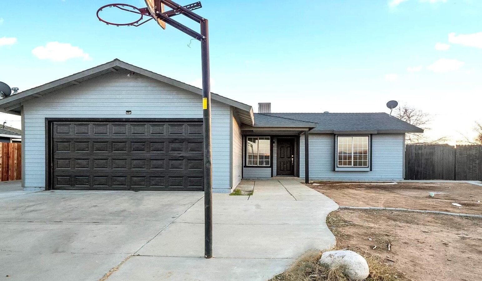 Available Now...Gorgeous Modern Updated Home! - Available Now...Gorgeous Modern Updated Home!