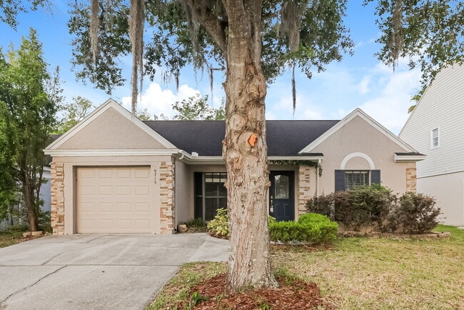 Building Photo - 9715 Little Pond Way