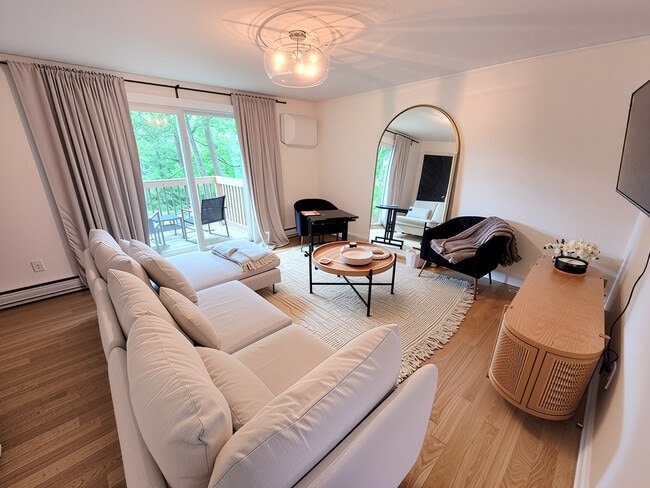 Photo - 645 Robbins Ave Townhome