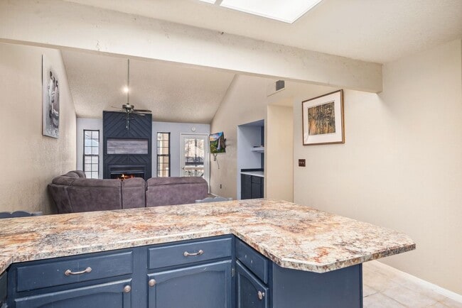 Photo - 1230 Mechem Dr