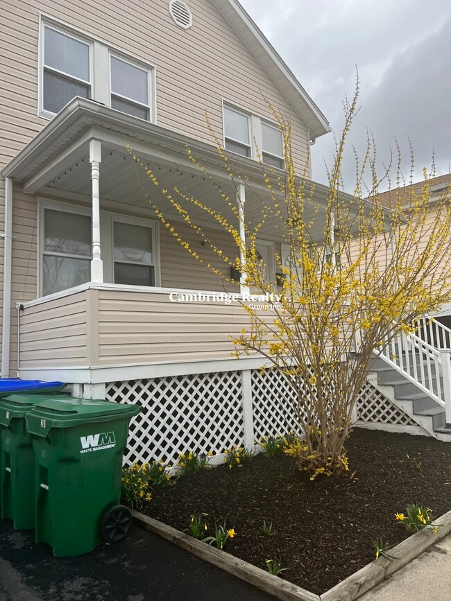 Photo - 20 Henley St Unit 2