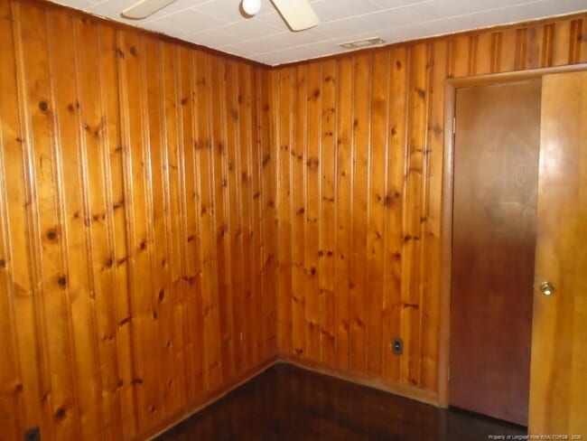 324 Old Shaw Rd